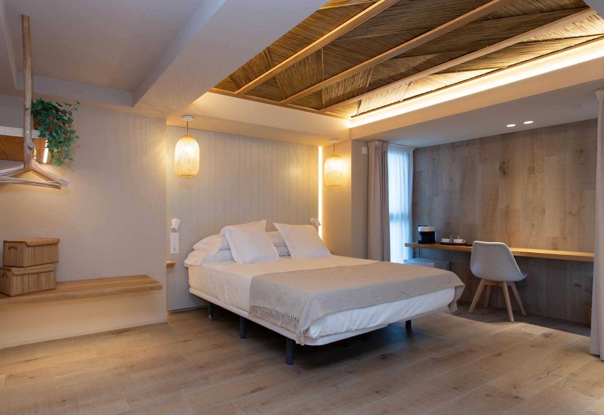 Xulos Rooms & Suites Peñíscola Exteriör bild